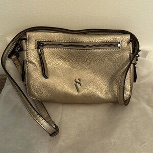 Simply Vera Vera Wang crossbody bag